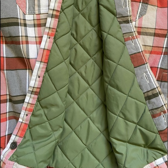 L.L. Bean flannel quilted jacket - Picture 4 of 7